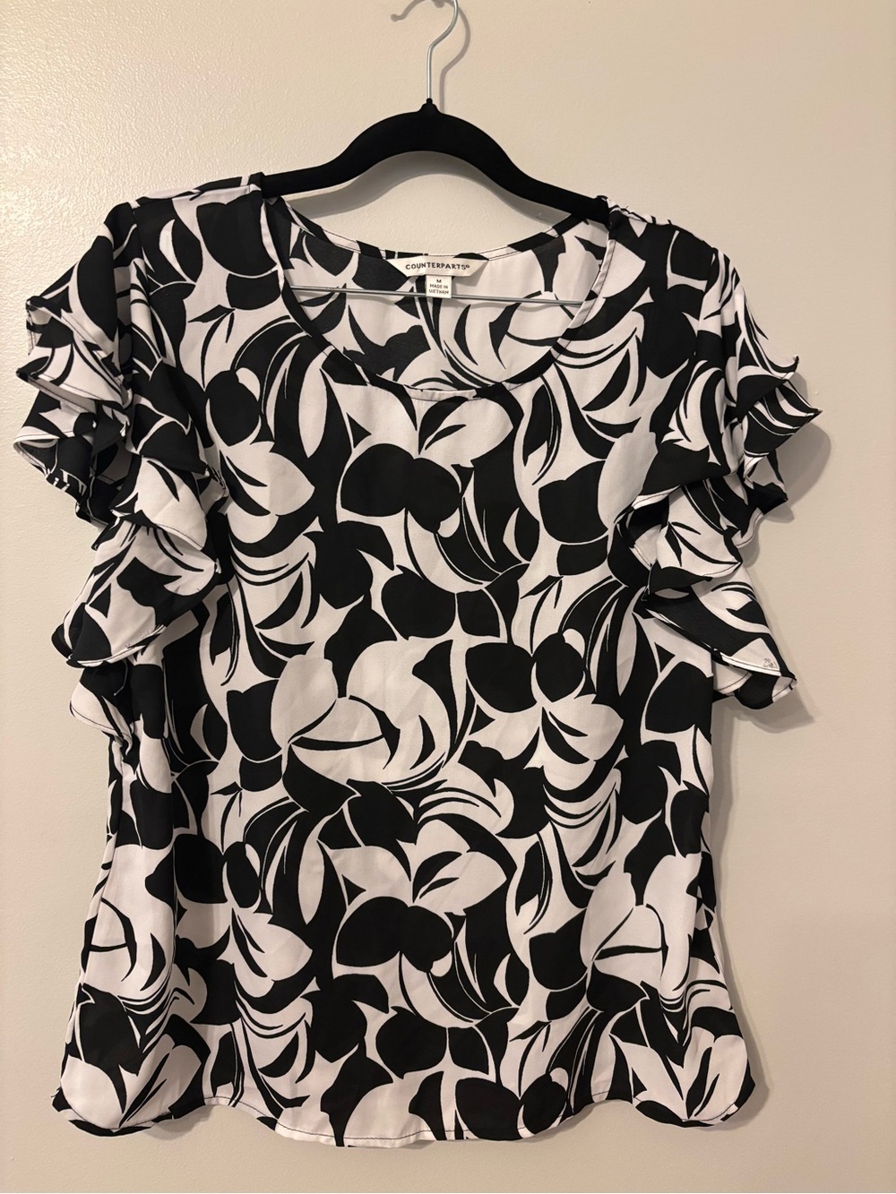 Counterparts Black & White Floral Ruffle Sleeve Blouse